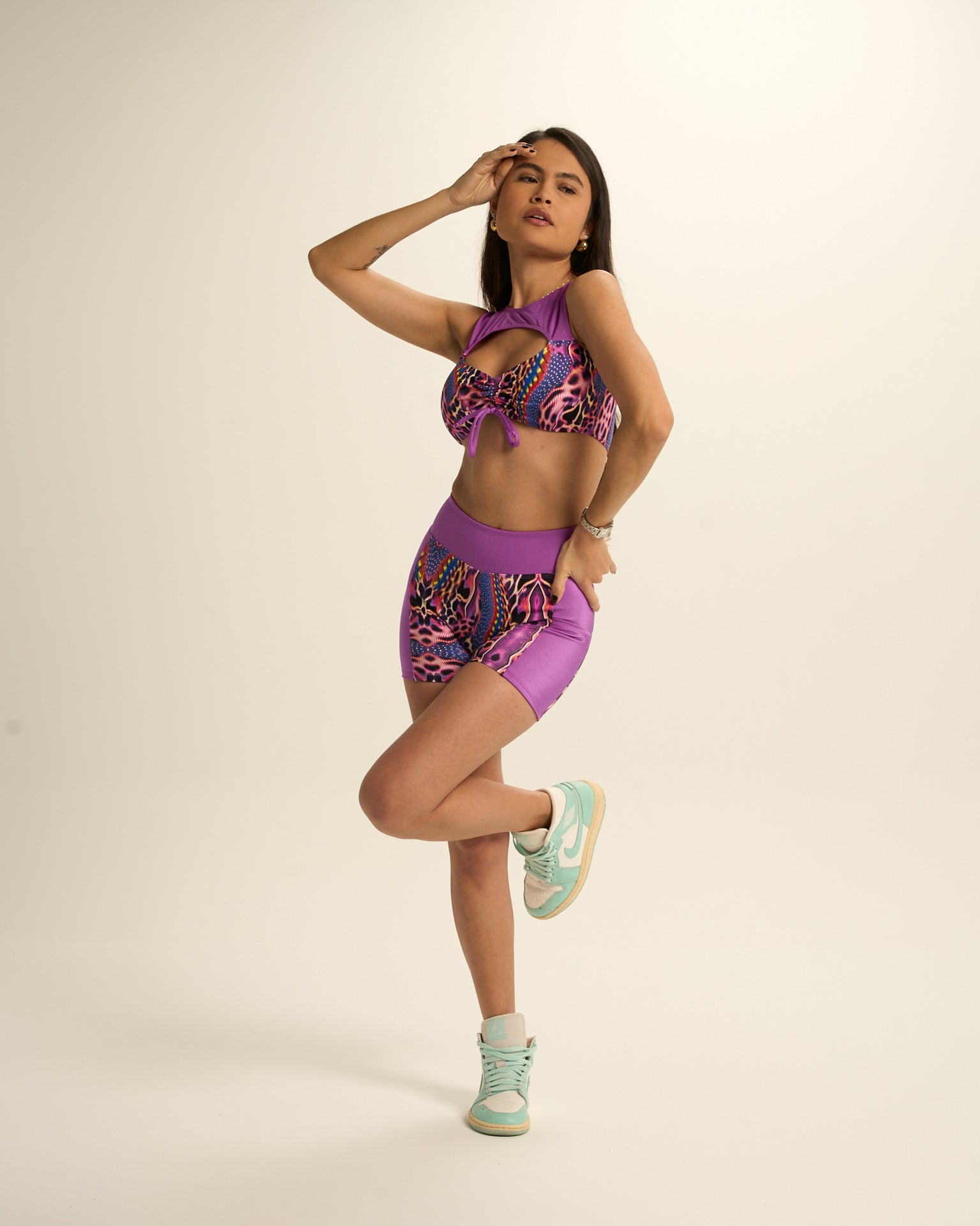 Shorts con Banda Recta y bolsillo de lado